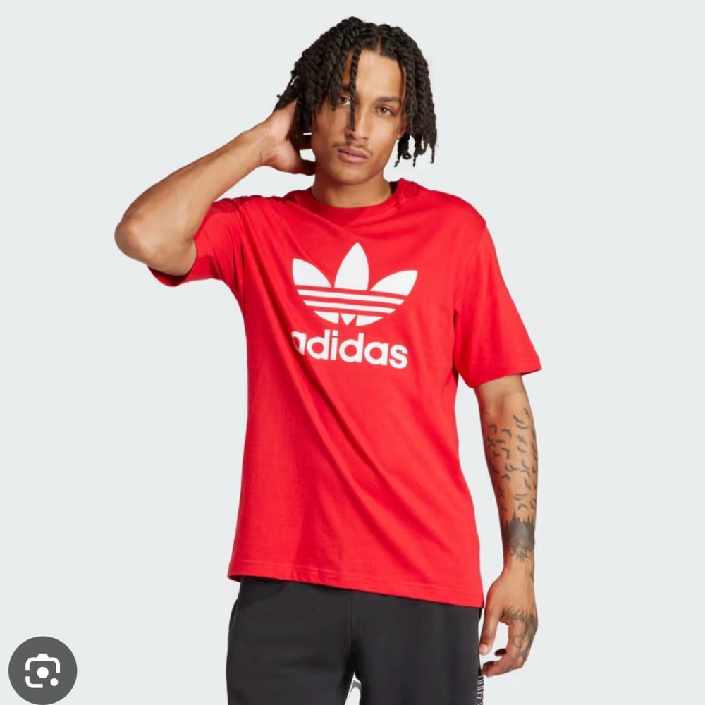 Red adidas trefoil men’s t-shirt size S